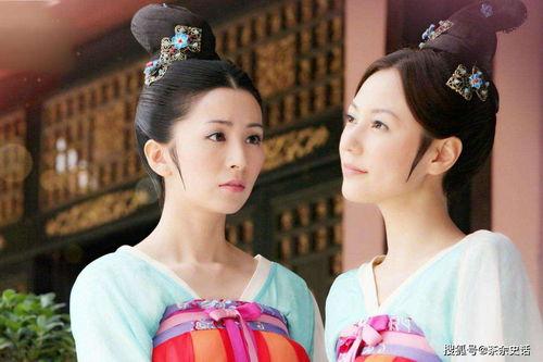 宫女吃瓜心声顾梦,顾梦的瓜田奇遇记